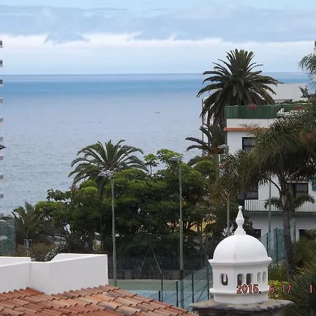 The Blue Corner Hotel *