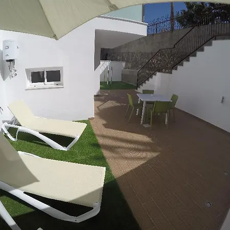 The Blue Corner Hotel *